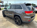 Used 2018 Jeep Grand Cherokee Limited image 2