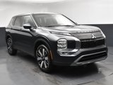 New 2025 Mitsubishi Outlander SE image 2