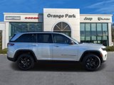 New 2025 Jeep Grand Cherokee Limited w/ Black Appearance Package image 2