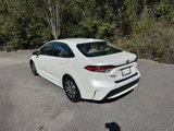 Used 2022 Toyota Corolla LE image 5