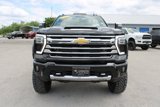 Used 2024 Chevrolet Silverado 2500 High Country image 2