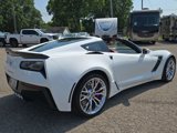 Used 2015 Chevrolet Corvette Z06 w/ 3LZ Preferred Equipment Group image 2