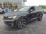 Certified 2025 Volvo XC40 B5 Core image 3