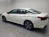 Used 2020 Nissan Altima 2.5 SR w/ Premium Package image 3
