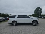 Used 2024 GMC Yukon XL Denali image 5