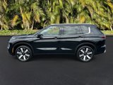 New 2025 Mitsubishi Outlander SEL image 2