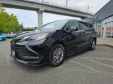 Used 2023 Toyota Sienna LE image 4