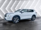 New 2025 Mitsubishi Outlander SE image 2