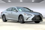 Certified 2025 Lexus ES 300h w/ Premium Package image 6