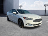 Used 2017 Ford Fusion SE w/ Equipment Group 201A image 2