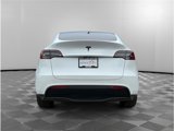 Used 2021 Tesla Model Y Long Range image 4