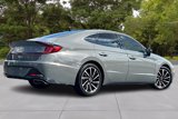 Used 2020 Hyundai Sonata SEL Plus image 2