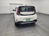 Used 2023 Kia Soul LX w/ LX Technology Package image 6