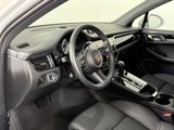 Certified 2025 Porsche Macan S image 4
