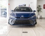 Used 2025 Toyota Camry SE image 2
