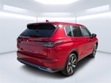 New 2025 Mitsubishi Outlander SE image 3