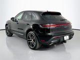 Certified 2025 Porsche Macan image 3