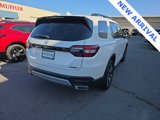 Used 2025 Honda Pilot Touring image 2
