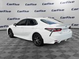 Used 2023 Toyota Camry SE image 3