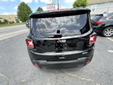Used 2018 Jeep Renegade Latitude image 4