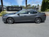 New 2025 Lexus ES 300h w/ Premium Package image 2