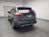 Used 2023 Ford Edge SEL image 6