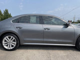 Used 2018 Volkswagen Passat 2.0T SE image 4