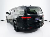 Used 2024 Jeep Wagoneer L Series II image 5