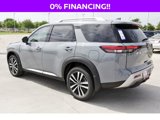 New 2025 Nissan Pathfinder Platinum image 5