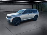 Used 2023 Jeep Grand Cherokee L Laredo image 4
