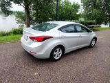 Used 2015 Hyundai Elantra SE image 5