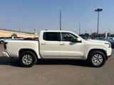 Used 2024 Nissan Frontier SV image 6