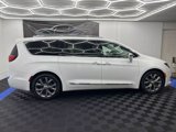 Used 2019 Chrysler Pacifica Limited w/ Tire & Wheel Group image 2