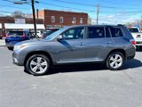 Used 2011 Toyota Highlander Limited w/ Tow Pkg image 4