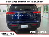 Used 2025 Nissan Pathfinder SV image 6