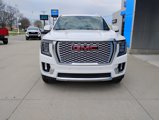 Used 2023 GMC Yukon XL Denali image 4