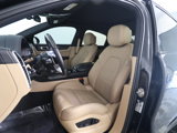 Used 2023 Porsche Cayenne Platinum Edition image 5