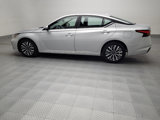 Used 2023 Nissan Altima 2.5 SV image 3