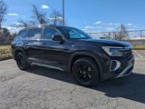 New 2025 Volkswagen Atlas Peak Edition SE image 2