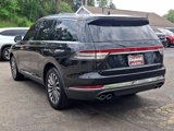 Used 2020 Lincoln Aviator Reserve w/ Equipment Group 201A image 4