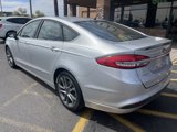 Used 2017 Ford Fusion SE w/ Equipment Group 201A image 4