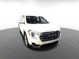 Used 2024 GMC Terrain SLT image 3