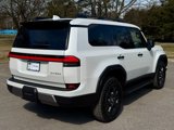 Used 2024 Lexus GX 550 image 3