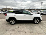 Used 2022 GMC Terrain SLE w/ Driver Convenience Package image 4