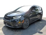 New 2025 Chrysler Pacifica Select image 2