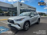 Used 2022 Toyota Highlander XLE image 3