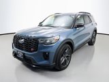 Used 2025 Ford Explorer ST image 3