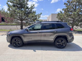 Used 2018 Jeep Cherokee Latitude w/ Altitude Package image 3
