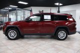 Used 2022 Jeep Grand Cherokee Limited w/ Luxury Tech Group II image 2