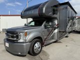 Used 2021 Ford F550 4x4 Regular Cab Super Duty w/ XLT Value Package image 5